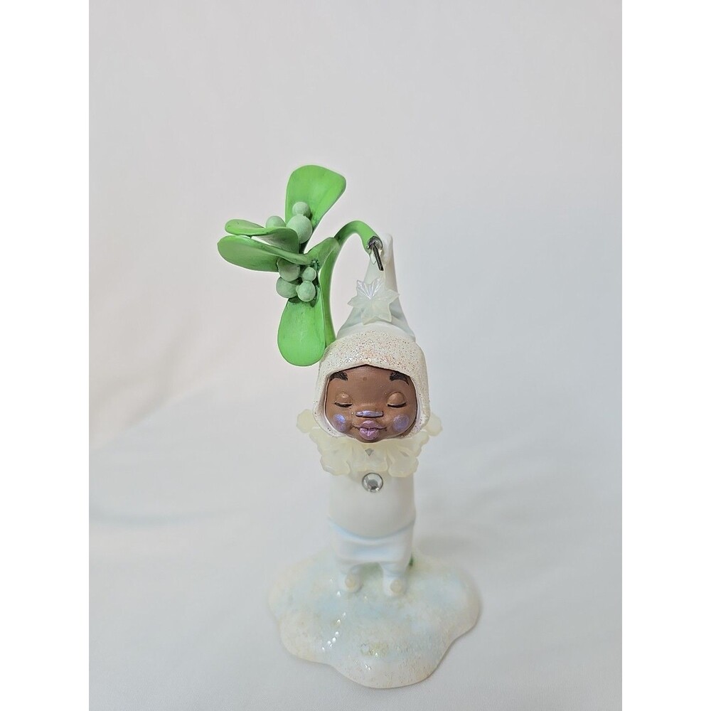 FlakeLing Tales by Thomas Blackshear - Pucker Up # 93010 Statue